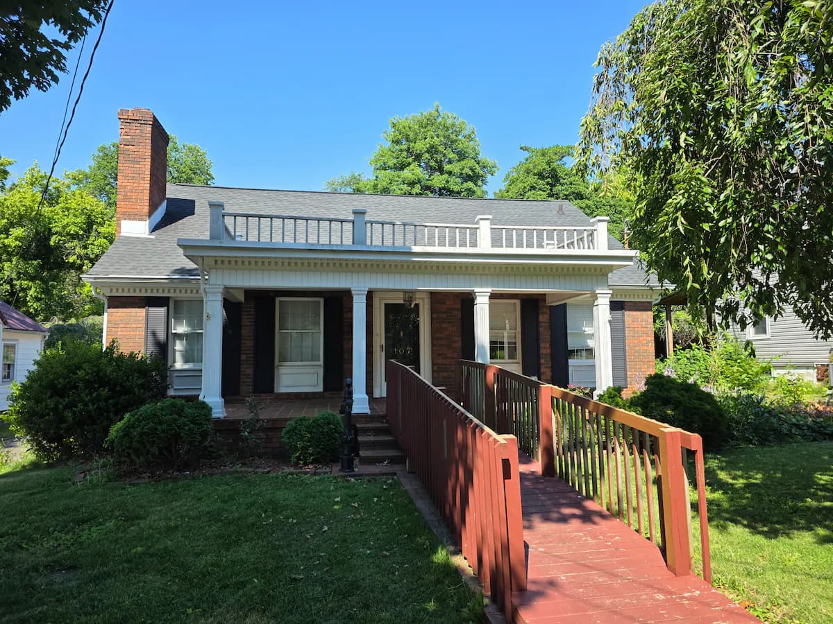 3 Bed 2B Family Friendly Home Near Downtown